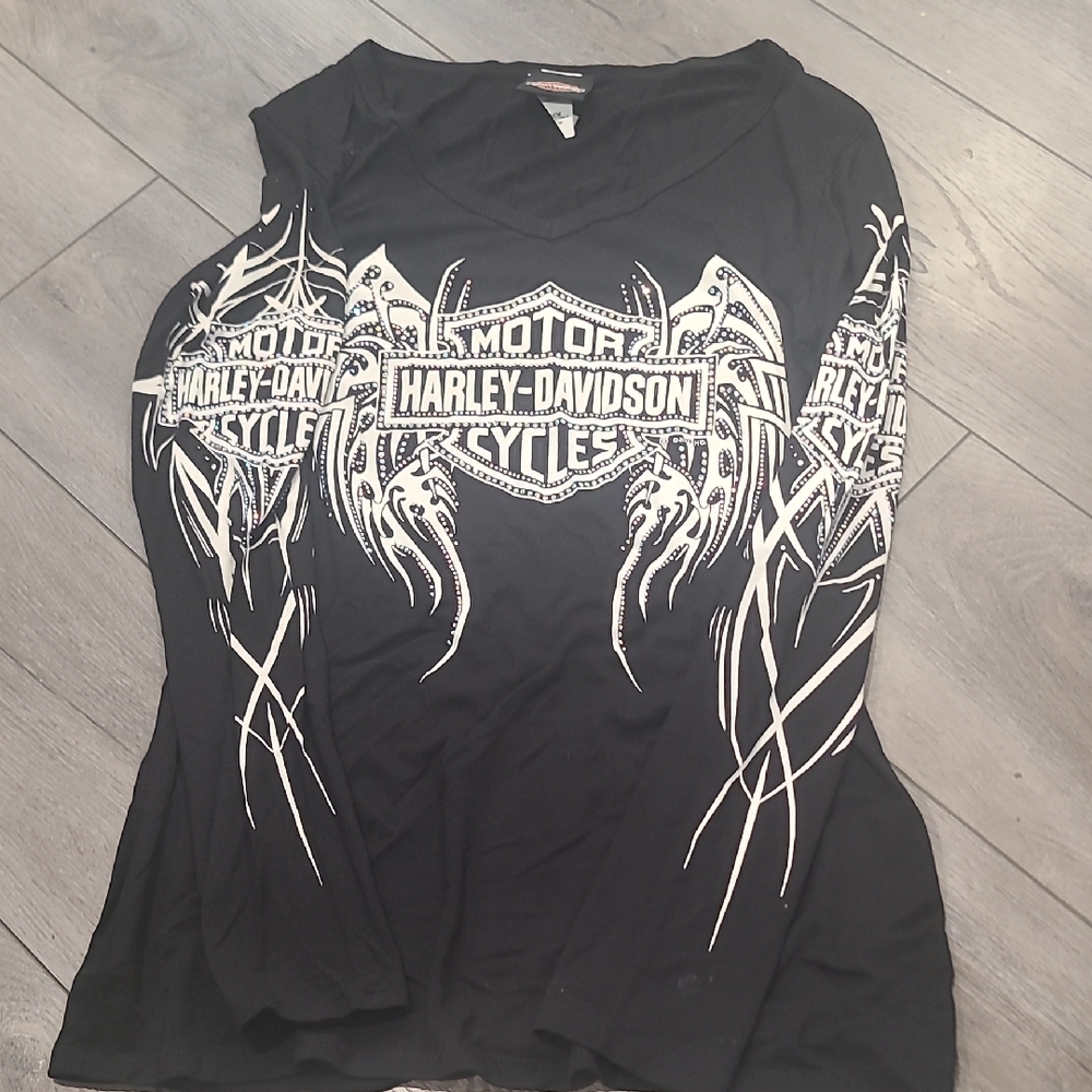 Harley-Davidson Black Long Sleeve Graphic Tee with White Tribal Logo
